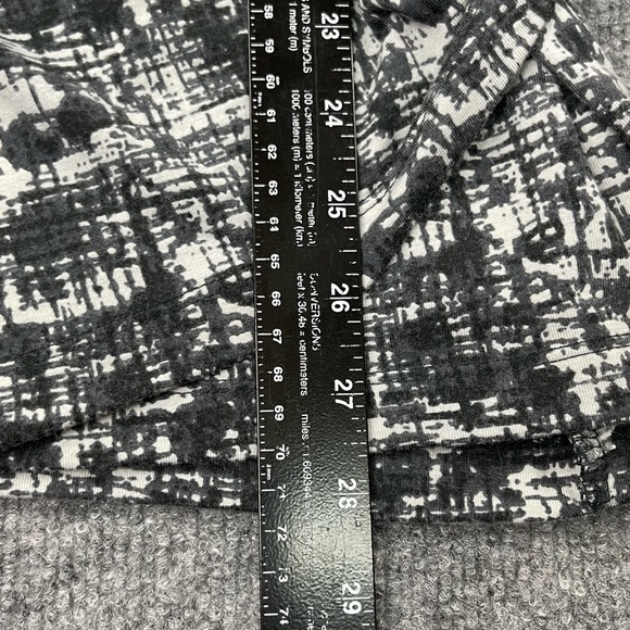 Soft Surroundings Shirt Women Large Black White Print Faux Wrap Side Ruch V-Neck - Picture 6 of 11